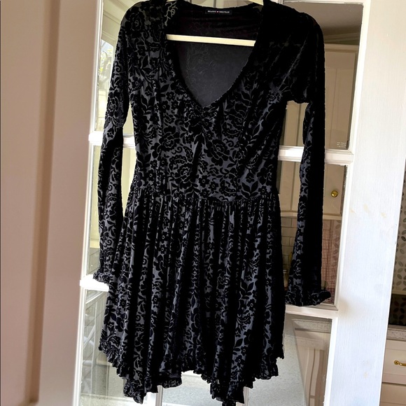 Brandy Melville Cut Out Black Goth Witchy Dress Sz M - Picture 1 of 10
